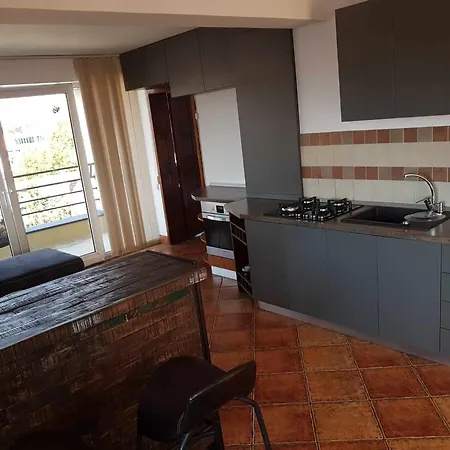 30 Apartment